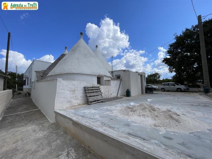 Image No.9-5 Bed Trullo for sale