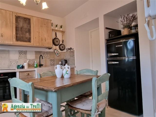 Image No.27-Trullo de 2 chambres à vendre à Martina Franca