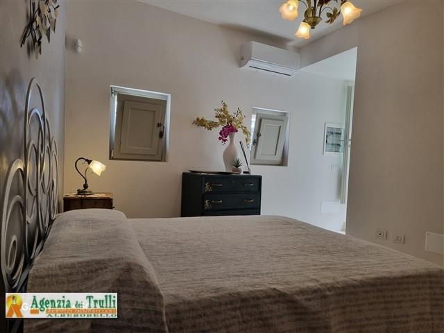 Image No.37-Trullo de 2 chambres à vendre à Martina Franca