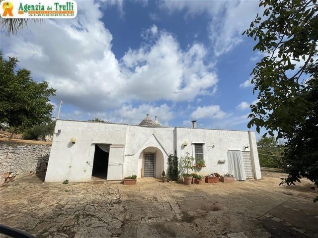 Image No.3-3 Bed Trullo for sale