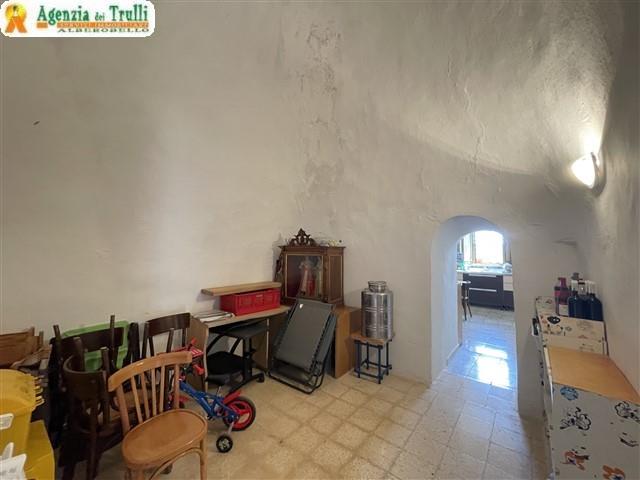 Image No.21-3 Bed Trullo for sale