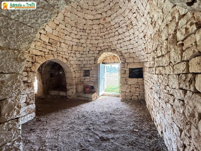 Image No.19-Propriété de pays de 2 chambres à vendre à Martina Franca