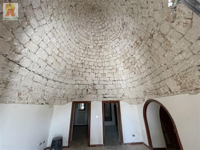 Image No.12-Ferme de 4 chambres à vendre à Cisternino