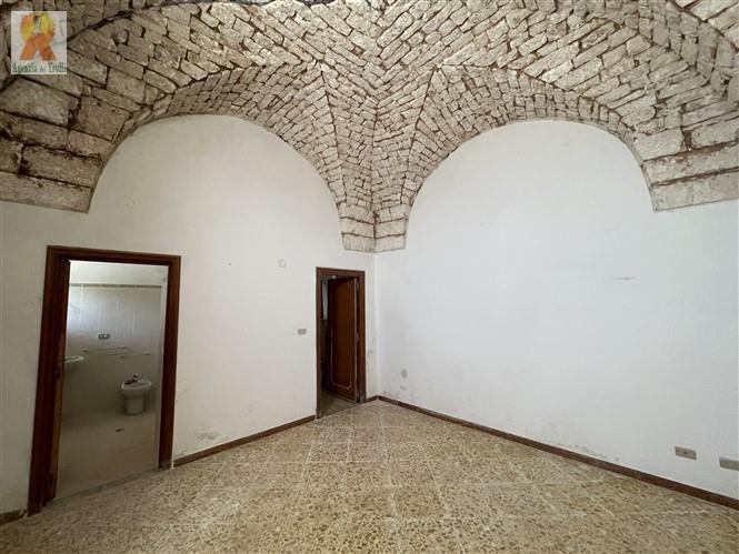 Image No.21-Ferme de 4 chambres à vendre à Cisternino