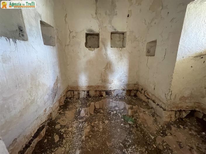 Image No.30-1 Bed Trullo for sale