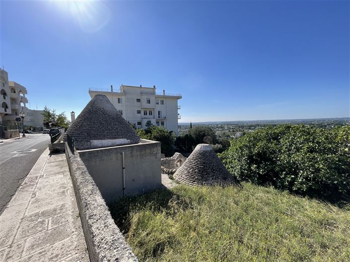 Image No.19-2 Bed Townhouse for sale