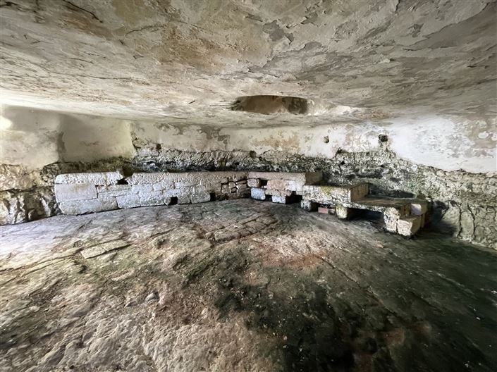 Image No.33-2 Bed Townhouse for sale