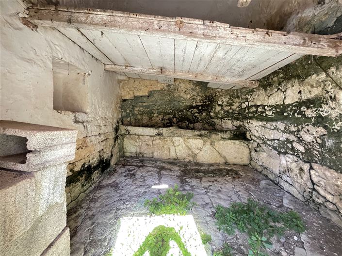 Image No.36-2 Bed Townhouse for sale