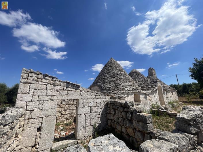 Image No.5-Trullo de 2 chambres à vendre à Martina Franca