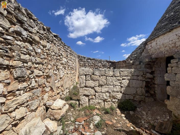 Image No.26-Trullo de 2 chambres à vendre à Martina Franca