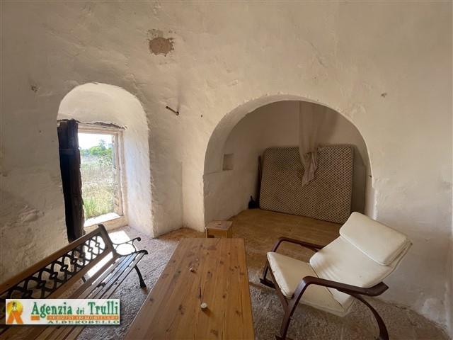 Image No.15-1 Bed Trullo for sale