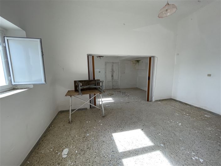 Image No.22-Maison de campagne de 3 chambres à vendre à Martina Franca