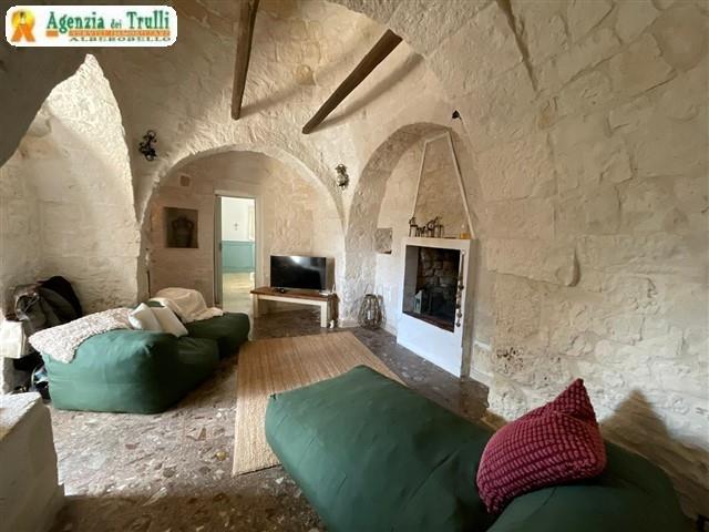 Image No.15-2 Bed Trullo for sale