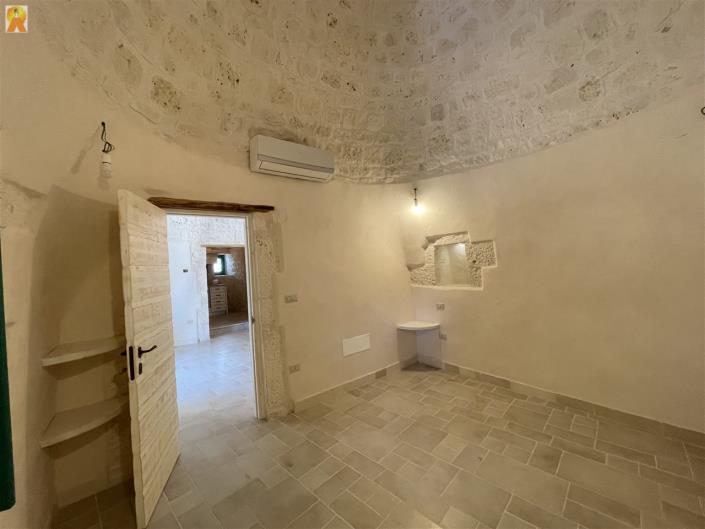 Image No.31-2 Bed Trullo for sale