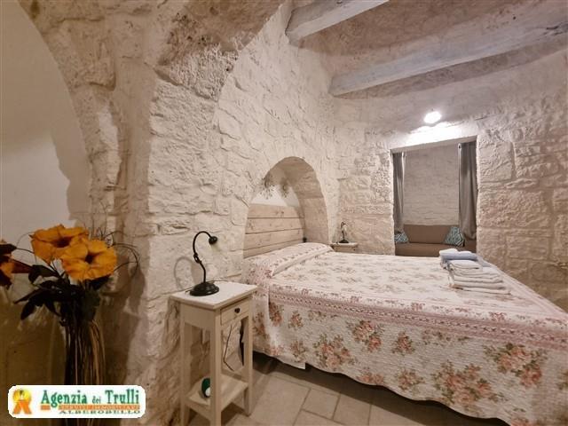 Image No.25-2 Bed Trullo for sale
