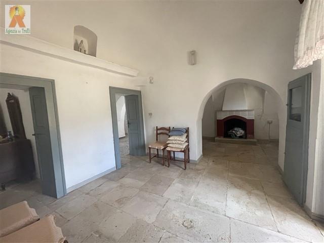 Image No.10-Maison de campagne de 2 chambres à vendre à Ceglie Messapica