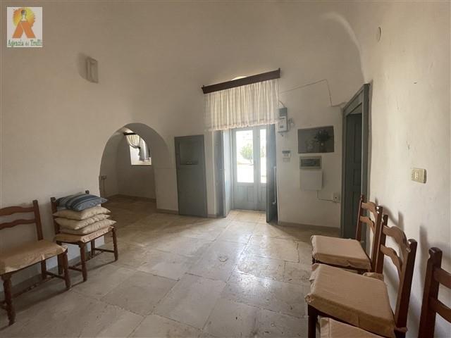 Image No.18-Maison de campagne de 2 chambres à vendre à Ceglie Messapica
