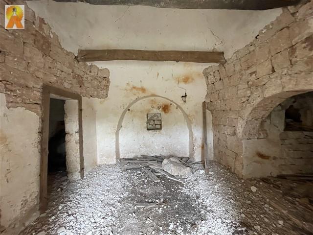 Image No.14-2 Bed Trullo for sale