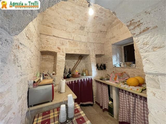 Image No.13-Maison de campagne de 1 chambre à vendre à Martina Franca