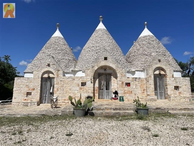 Image No.5-4 Bed Trullo for sale