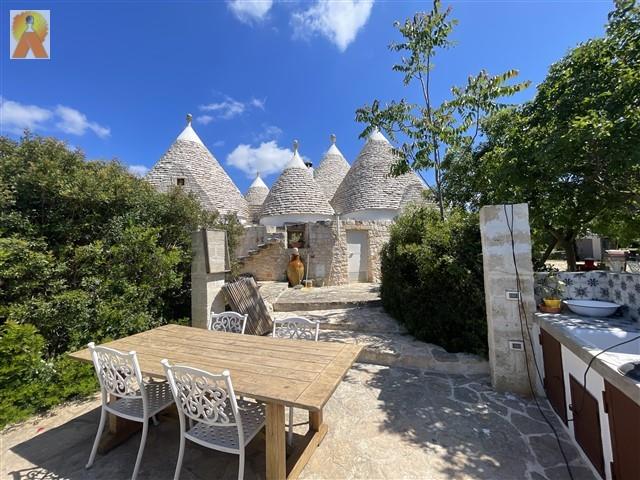 Image No.9-4 Bed Trullo for sale