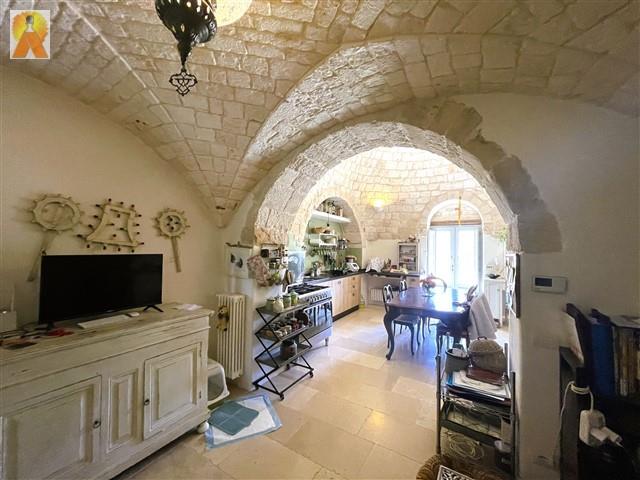 Image No.22-4 Bed Trullo for sale