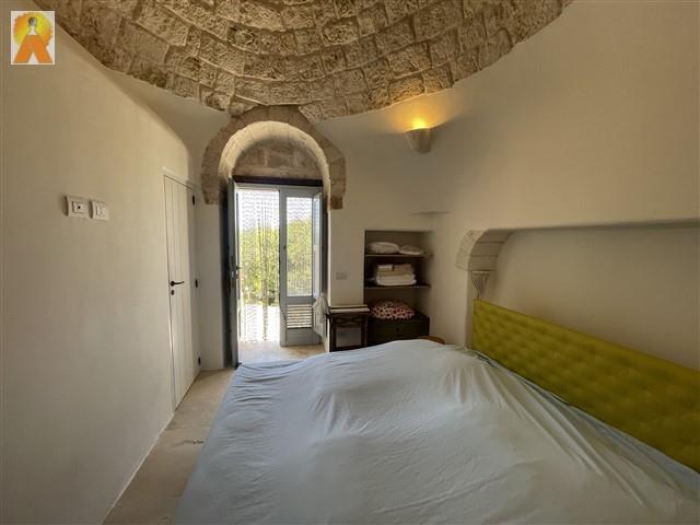 Image No.40-4 Bed Trullo for sale