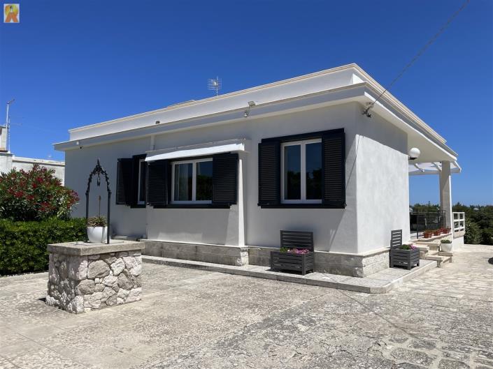 Image No.12-2 Bed Villa / Detached for sale