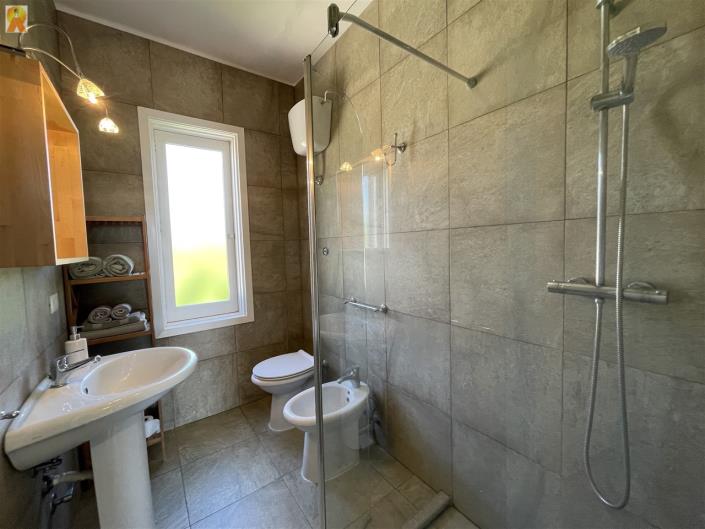 Image No.41-2 Bed Villa / Detached for sale