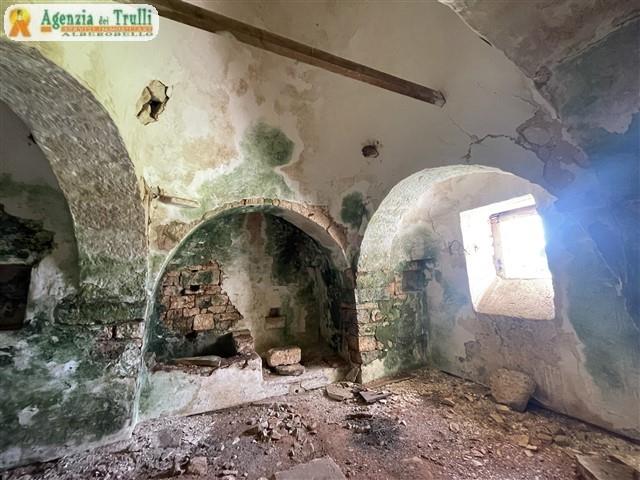 Image No.19-Maison de campagne de 1 chambre à vendre à Martina Franca