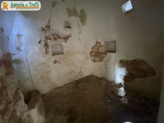 Image No.34-Maison de campagne de 1 chambre à vendre à Martina Franca