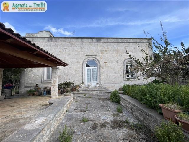 Image No.12-Ferme de 4 chambres à vendre à Martina Franca