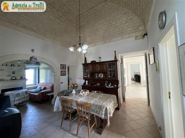 Image No.15-Ferme de 4 chambres à vendre à Martina Franca
