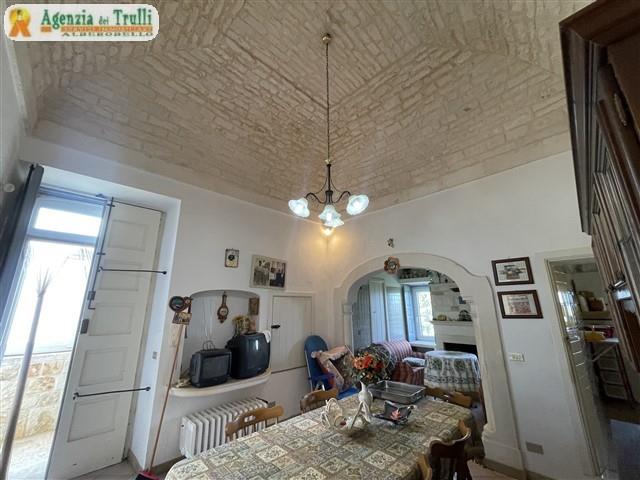 Image No.17-Ferme de 4 chambres à vendre à Martina Franca