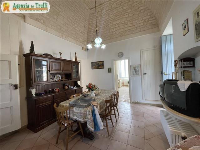 Image No.22-Ferme de 4 chambres à vendre à Martina Franca
