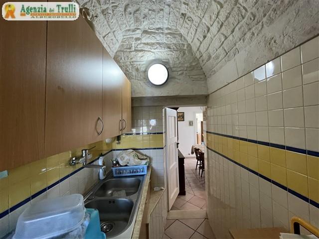 Image No.29-Ferme de 4 chambres à vendre à Martina Franca