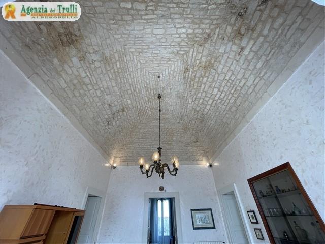 Image No.36-Ferme de 4 chambres à vendre à Martina Franca