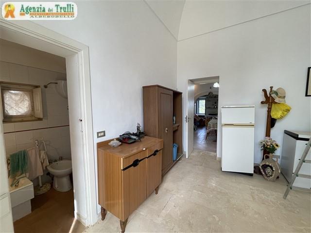 Image No.41-Ferme de 4 chambres à vendre à Martina Franca