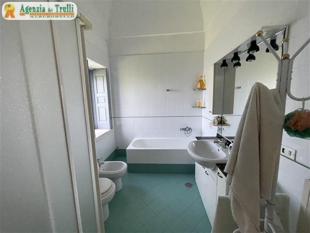 Image No.52-Ferme de 4 chambres à vendre à Martina Franca