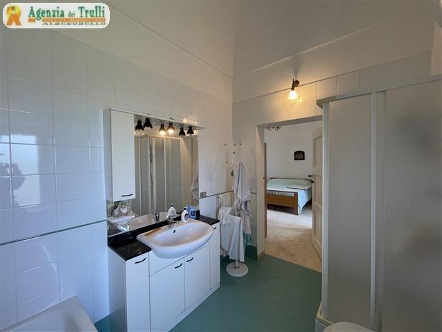 Image No.53-Ferme de 4 chambres à vendre à Martina Franca