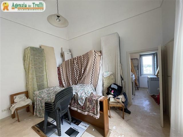 Image No.55-Ferme de 4 chambres à vendre à Martina Franca