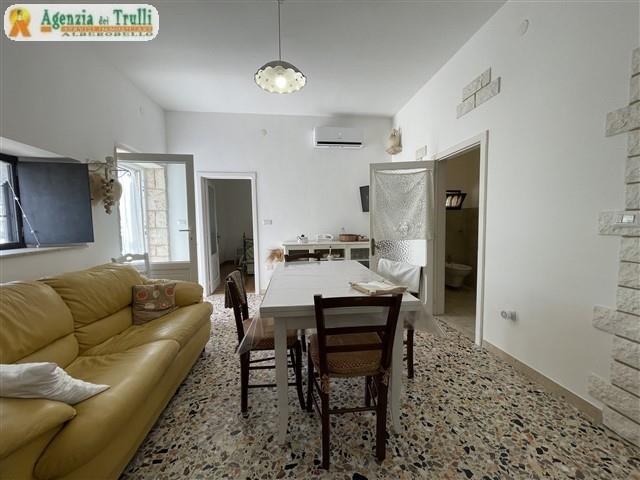 Image No.20-Trullo de 2 chambres à vendre à Martina Franca