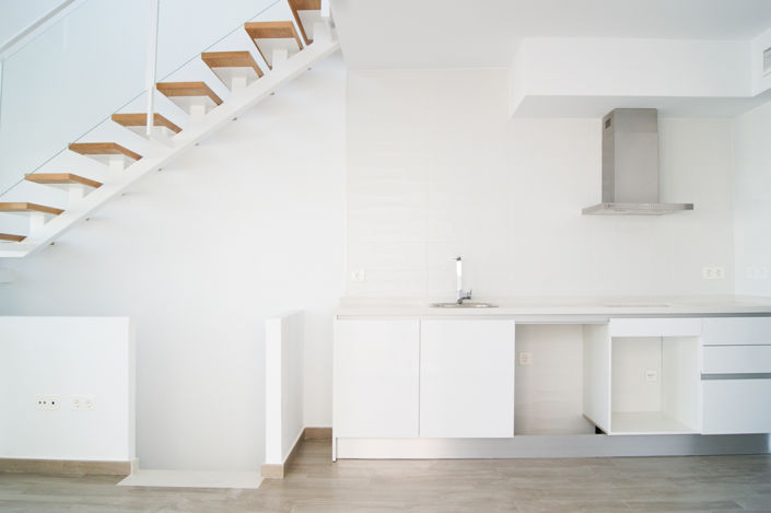 Image No.20-2 Bed Property for sale