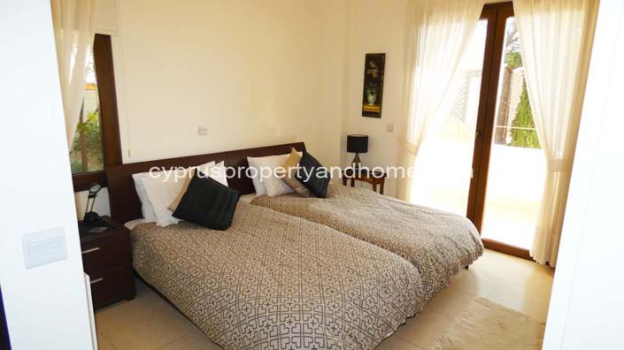 Image No.8-5 Bed Villa for sale