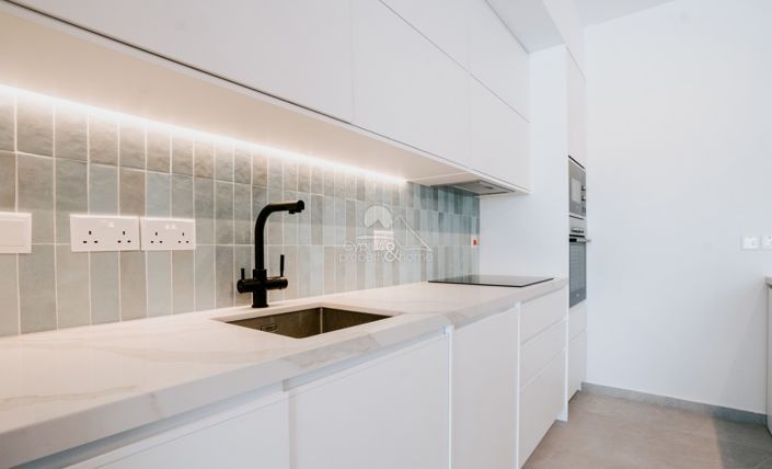 Image No.6-2 Bed Apartment for sale