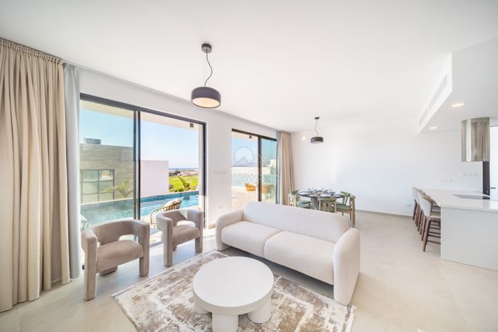 Image No.7-3 Bed Villa for sale