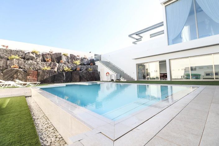 Image No.43-7 Bed Villa for sale