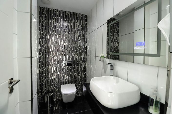 Image No.7-7 Bed Villa for sale