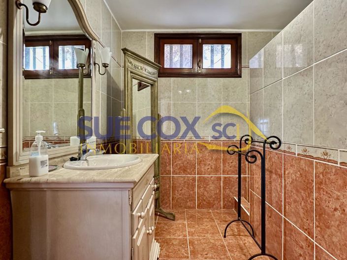 Image No.15-4 Bed Villa for sale