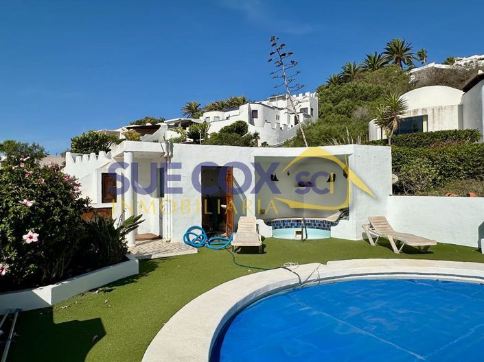 Image No.38-4 Bed Villa for sale